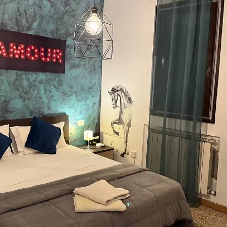 Apartamento Ania Veneza