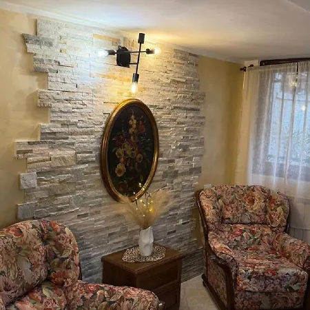 Ania Apartment *